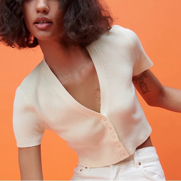 Zara Cream Knit Collared Ribbed Crop Top Size Small - Picture 1 of 4